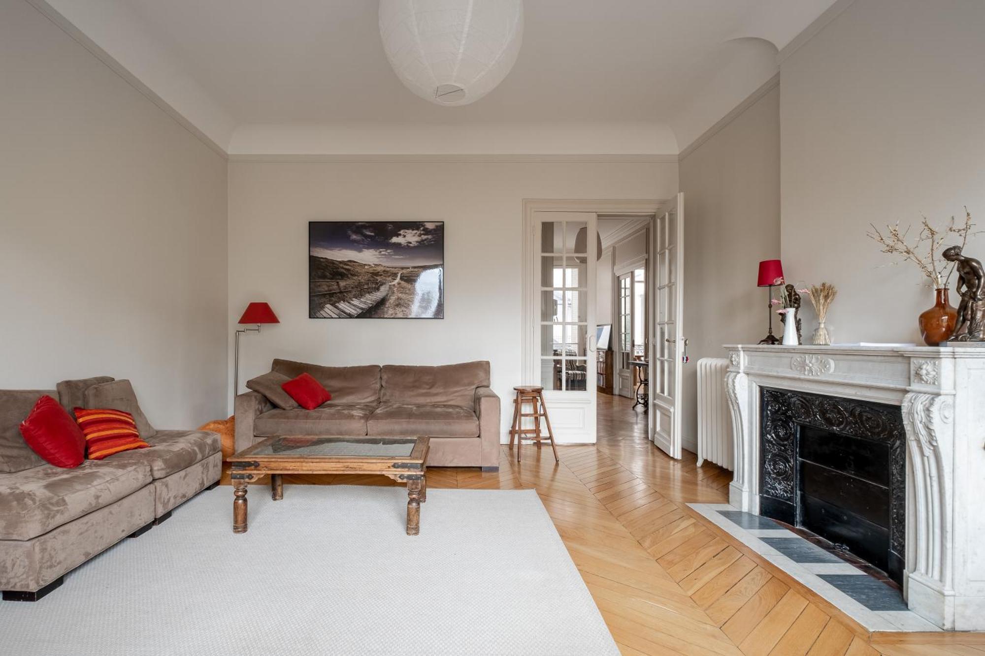 Apartment Veeve - A Window To *